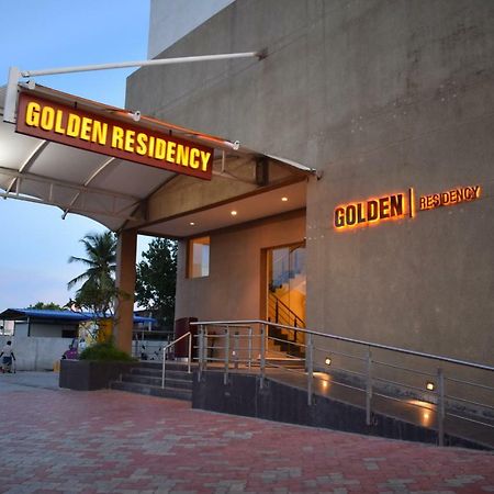 ホテル Golden Residency ラーマナータプラム エクステリア 写真