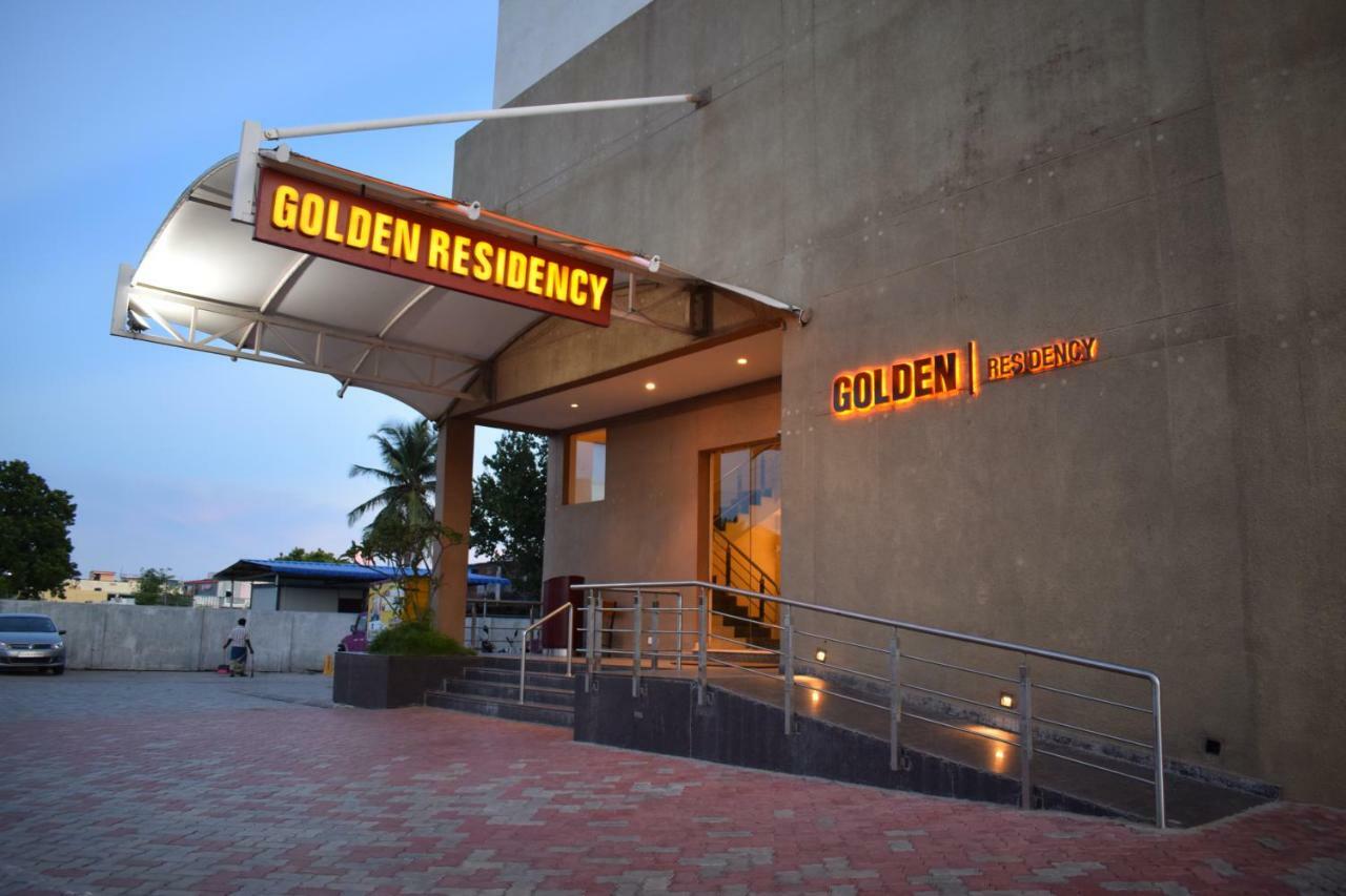 ホテル Golden Residency ラーマナータプラム エクステリア 写真